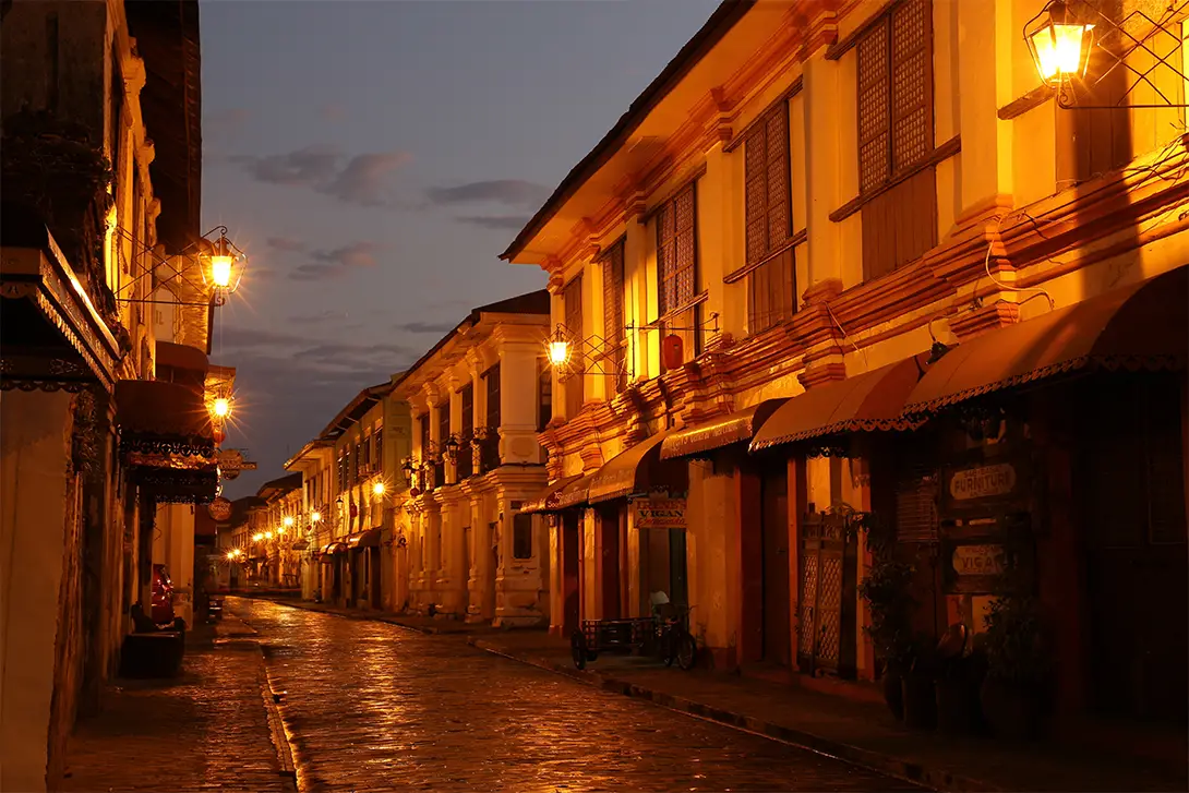 Calle Crisologo at Night