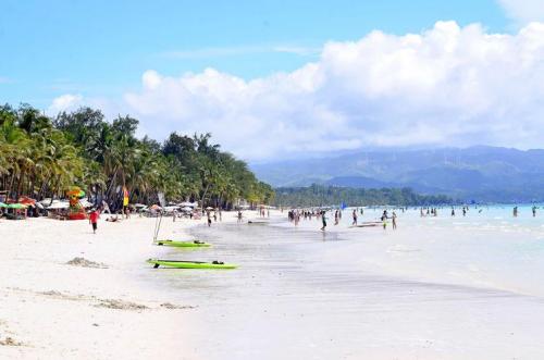 White Sand Beach in Boracay Island