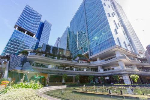 Uptown Mall